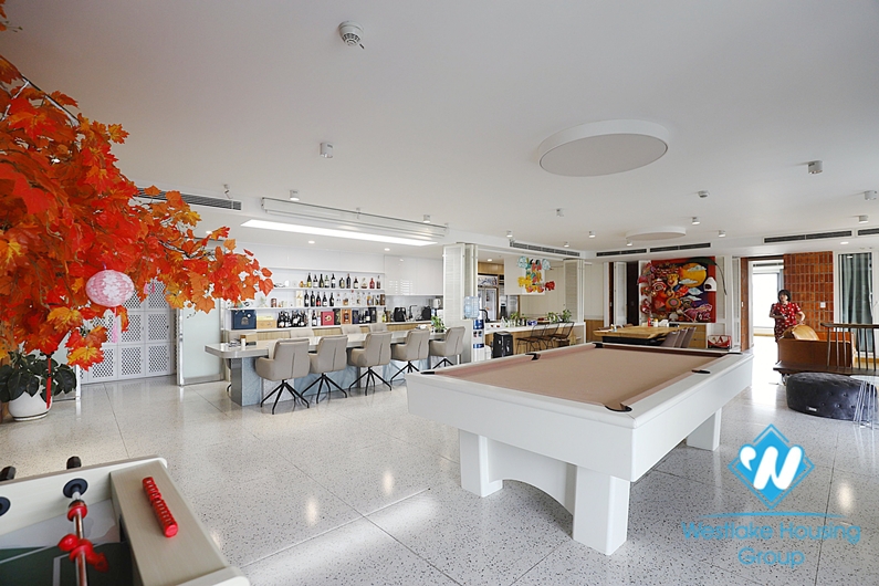 Large size apartment 4 bedrooms for rent at D' Leroi soleil Xuan Dieu.